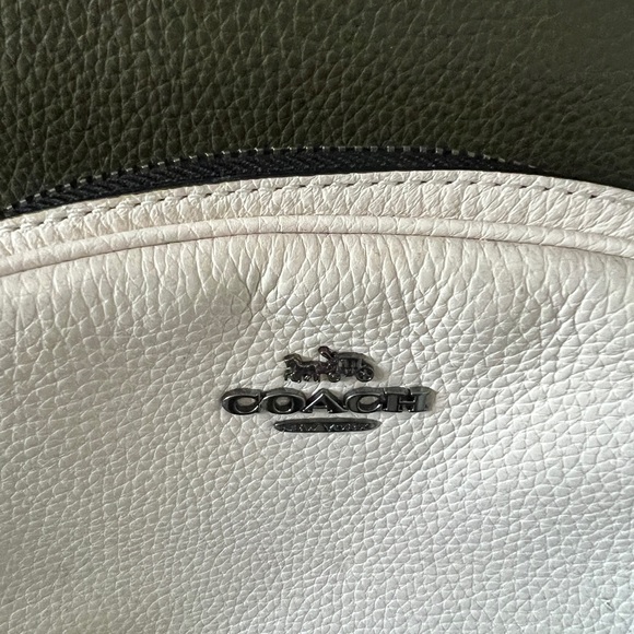 Coach back pack leather - Picture 4 of 7